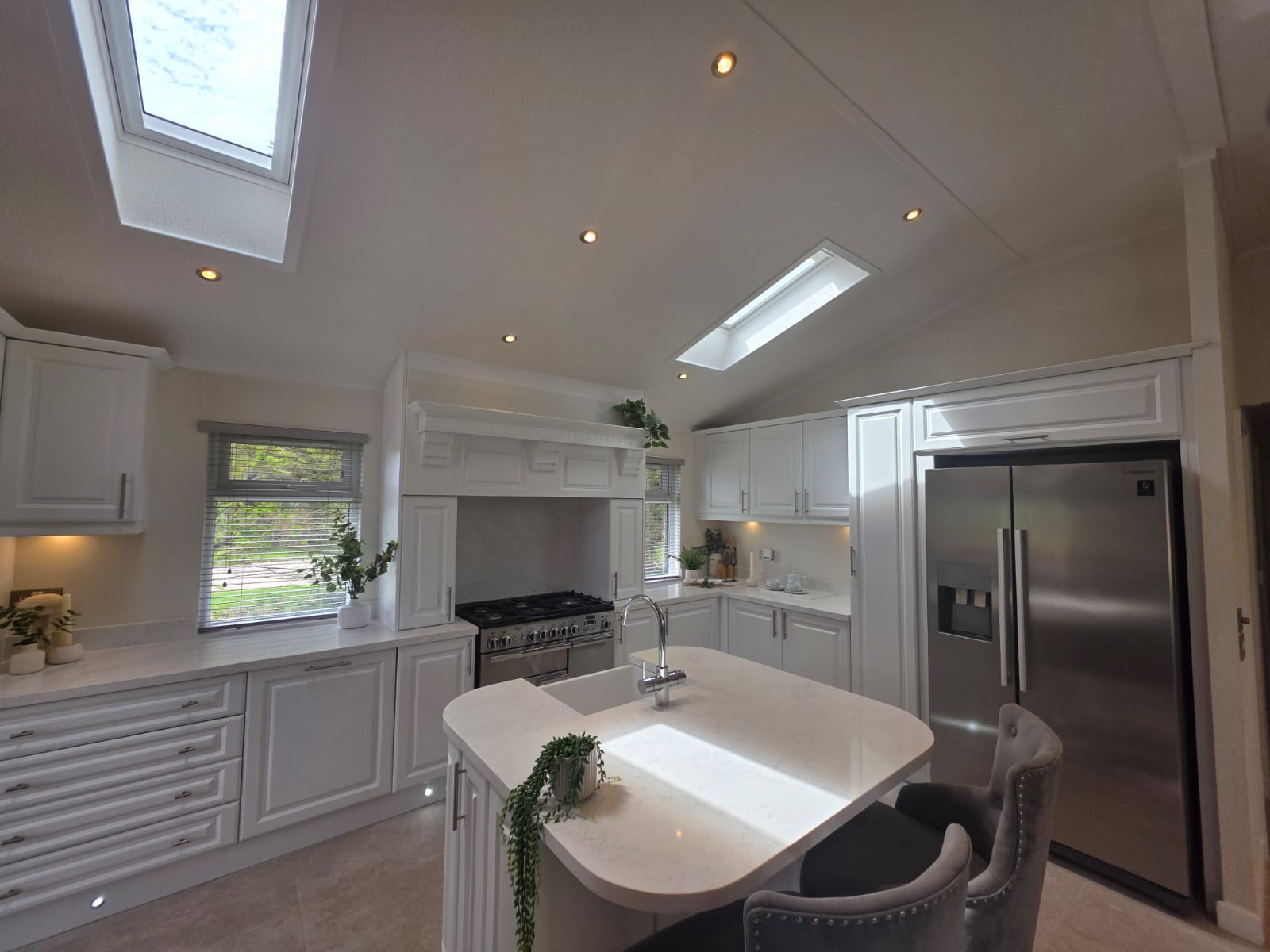 Brickyard lakes - lodges-for-sale
