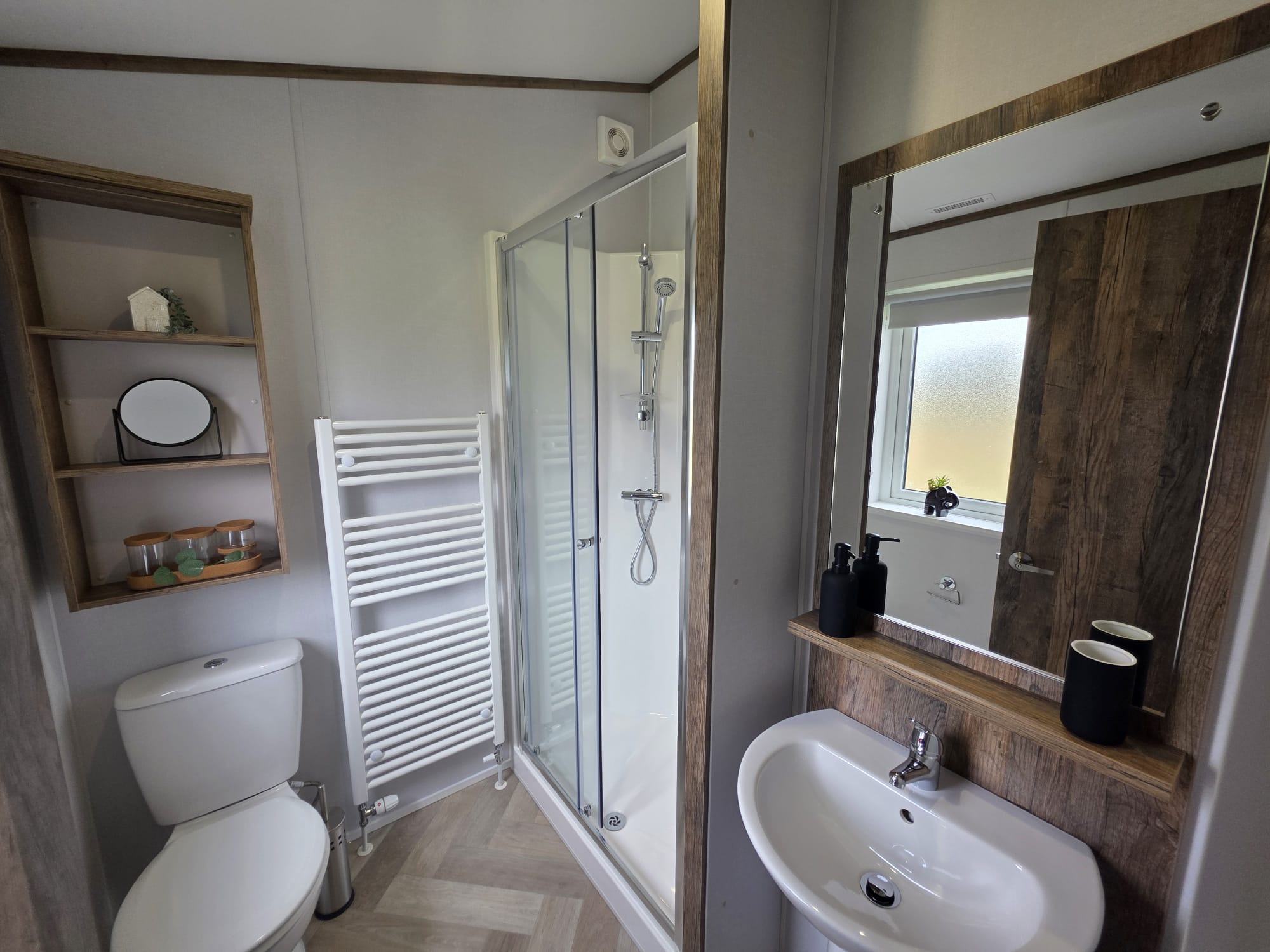 Brickyard lakes - lodges-for-sale