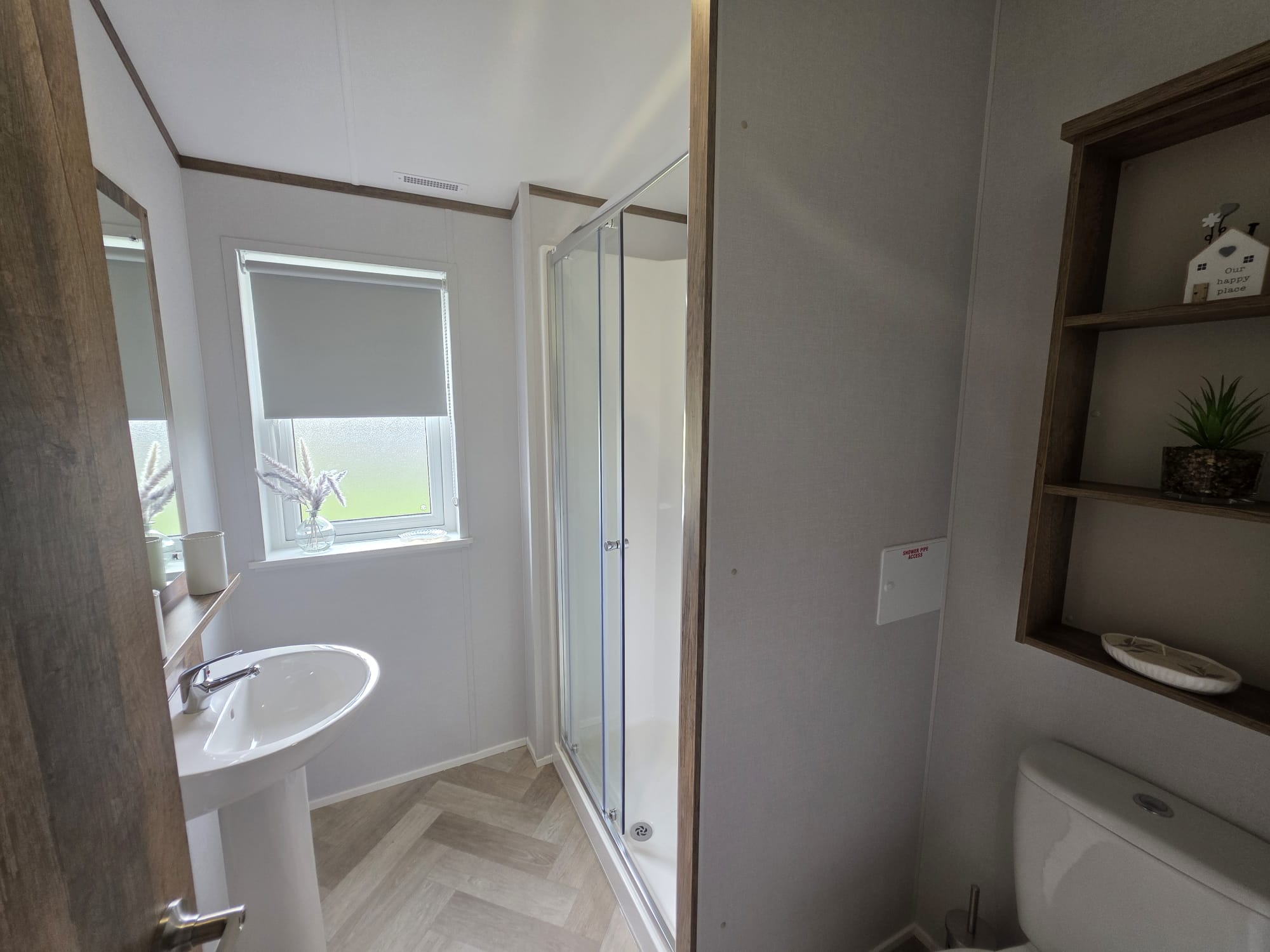 Brickyard lakes - lodges-for-sale