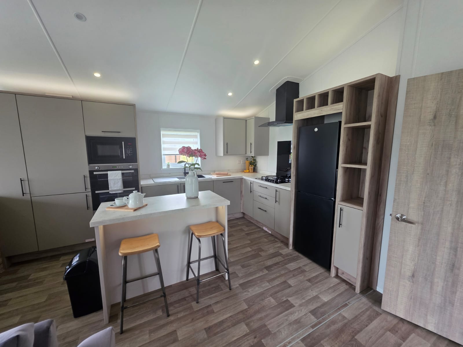 Brickyard lakes - lodges-for-sale