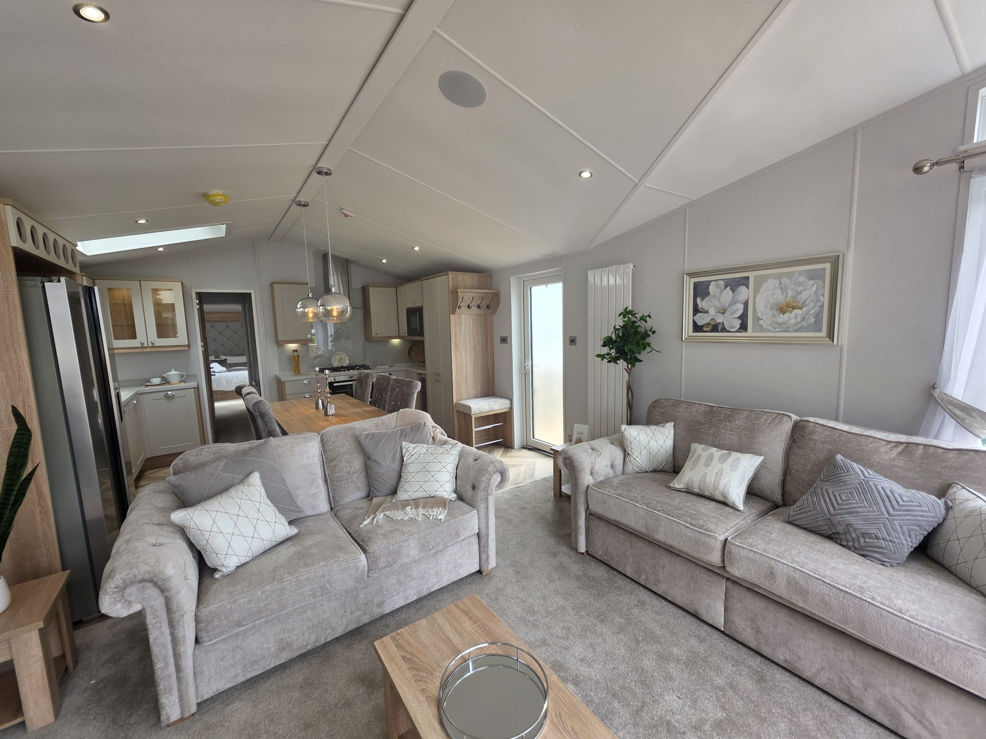 Brickyard lakes - lodges-for-sale