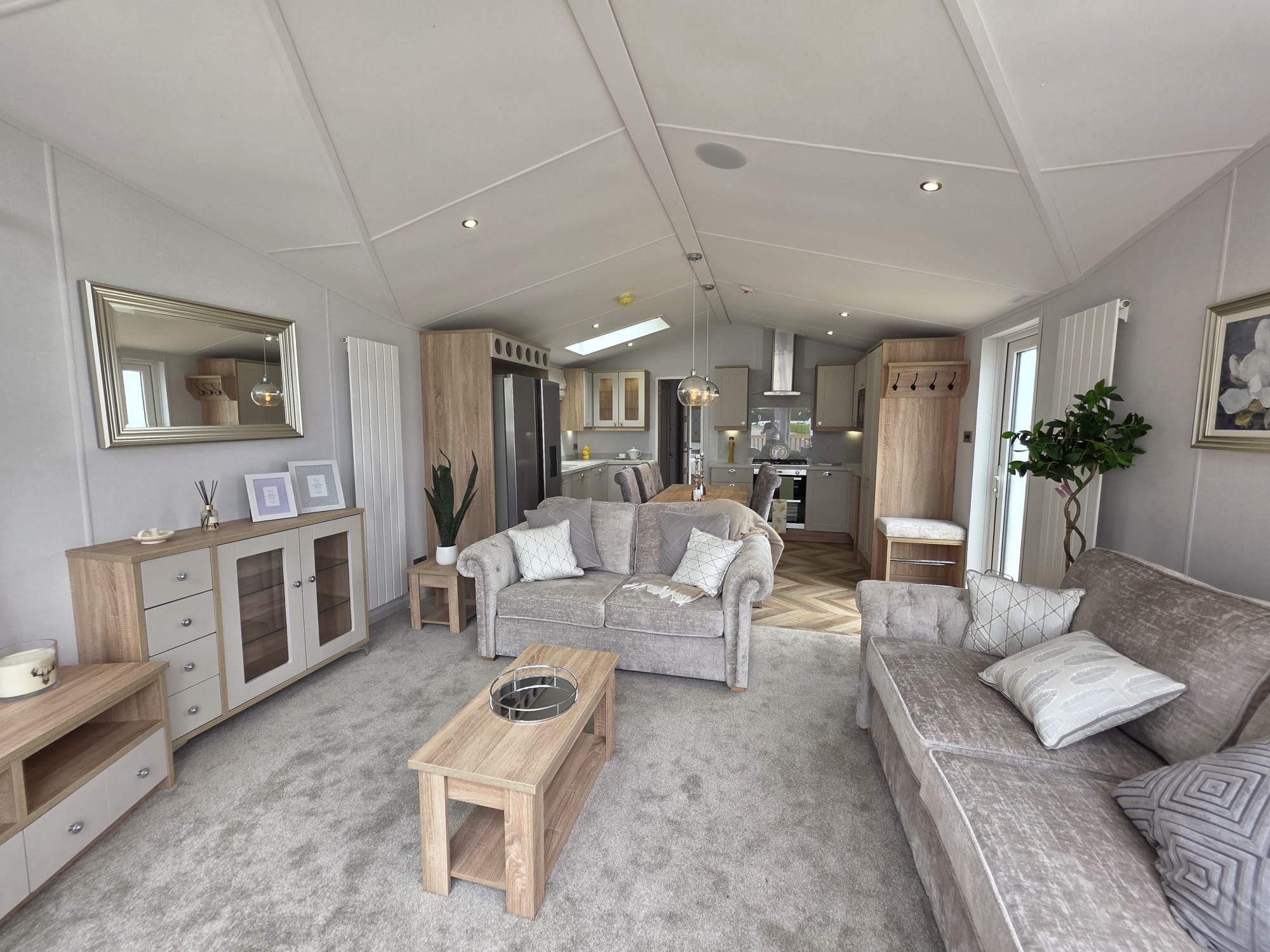 Brickyard lakes - lodges-for-sale