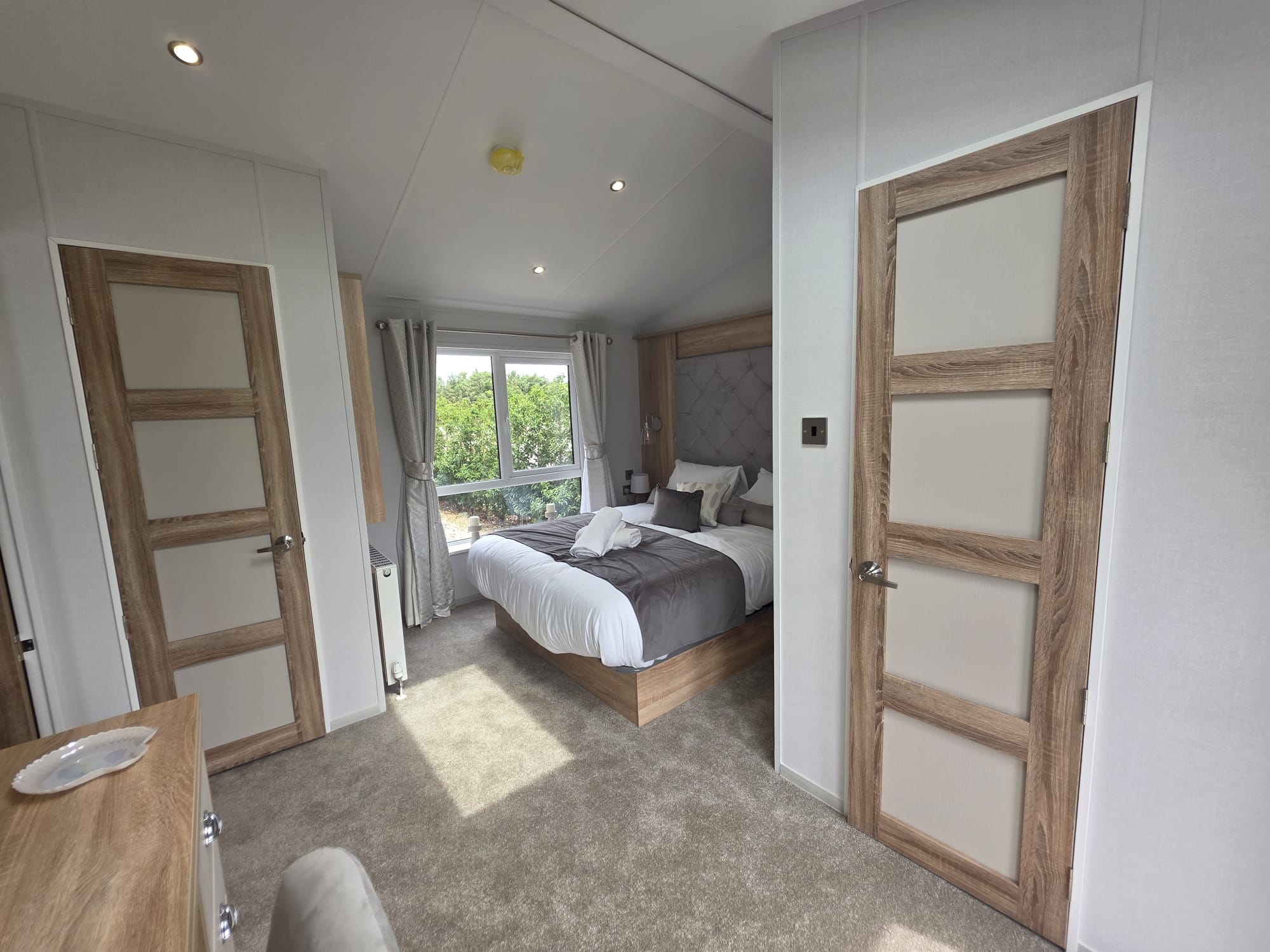 Brickyard lakes - lodges-for-sale