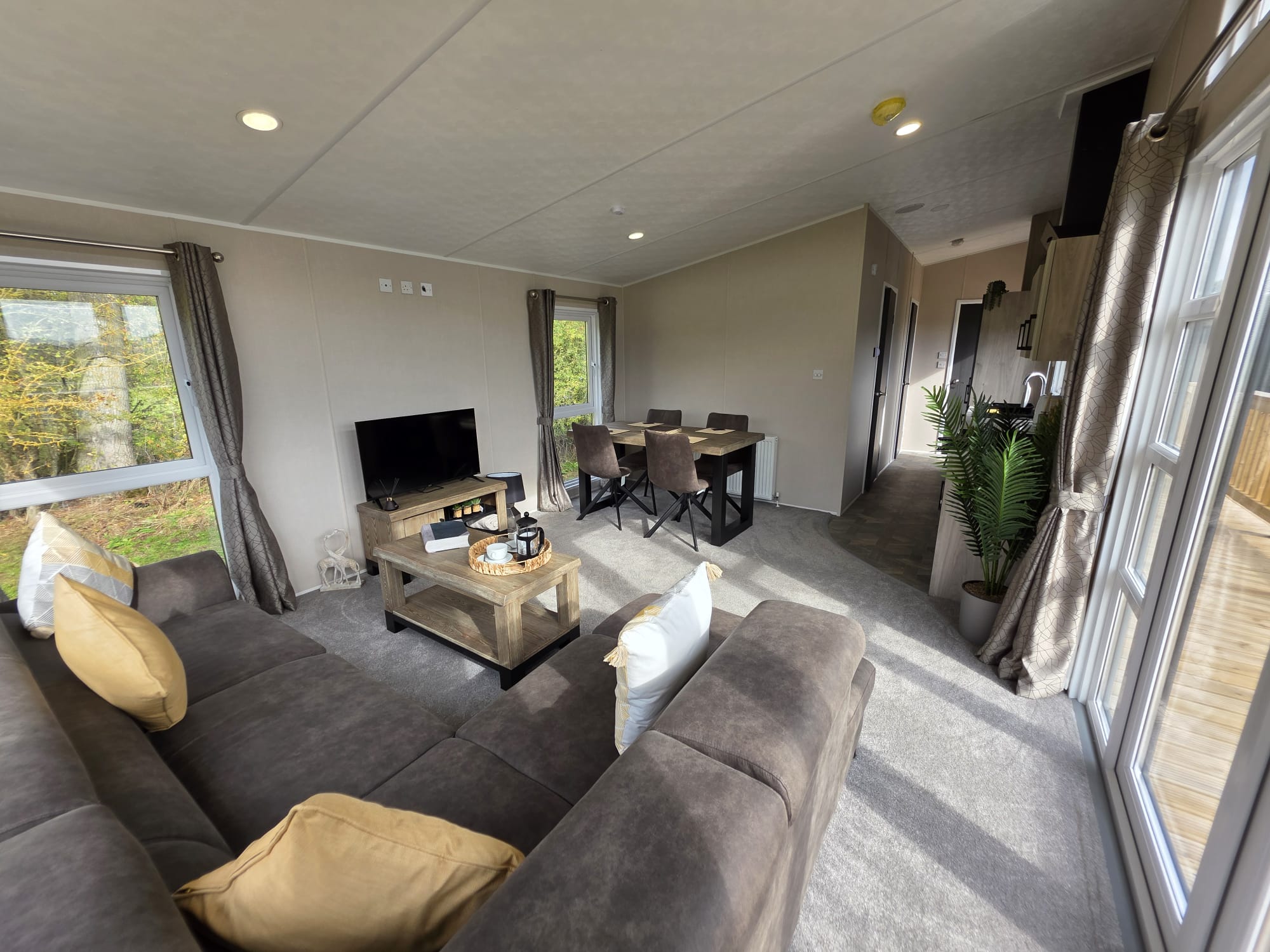 Brickyard lakes - lodges-for-sale