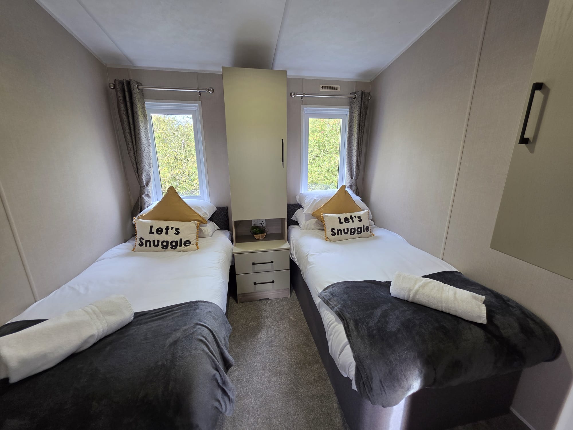 Brickyard lakes - lodges-for-sale